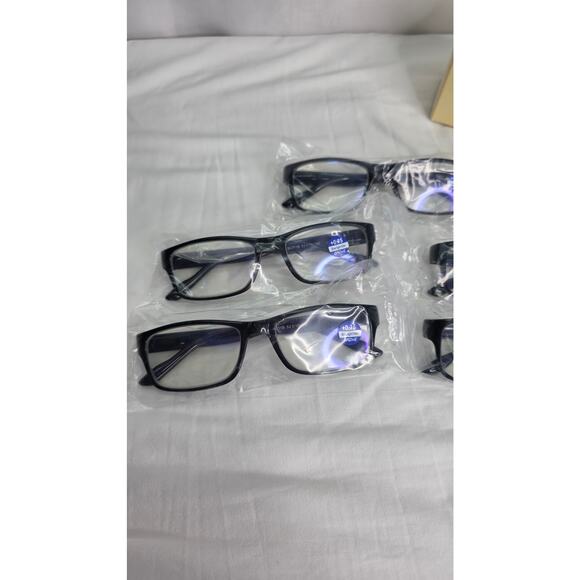 Mens Black Frames Professional Reading Glasses with Blue Light Protection +0.75 - Picture 2 of 6